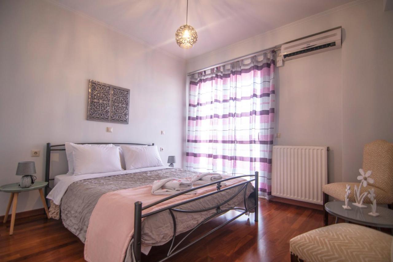 Akrata'S Elegant Luxury Suite Екстериор снимка